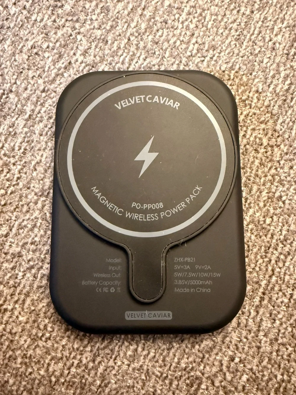 Velvet Caviar MagSafe Power Pack